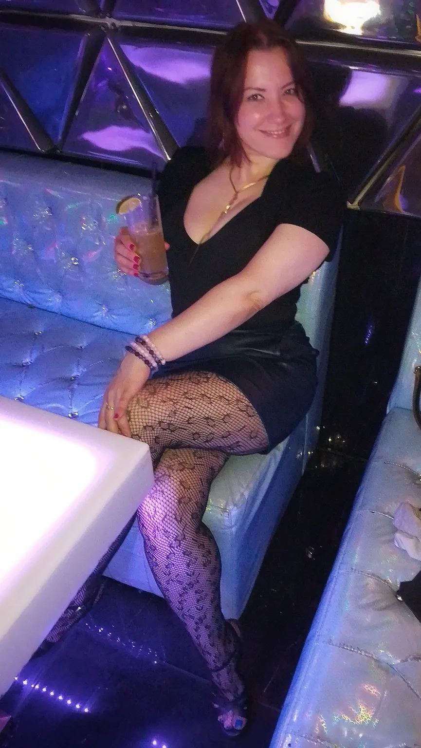 Maryna enjoying a drink at LVL Three Bar on Calgary's 17th Avenue